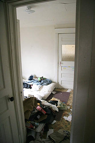 bedroom1-before