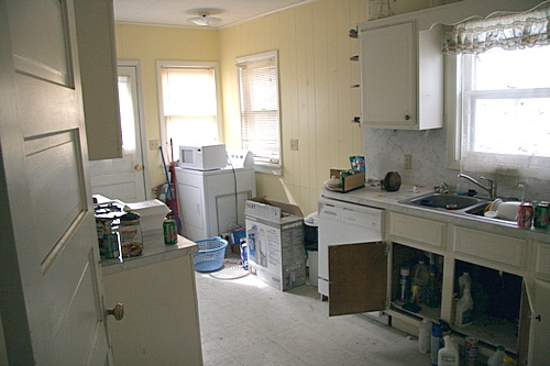 kitchen1-before